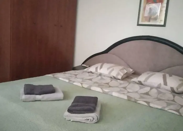 Nice And Cosy House 2